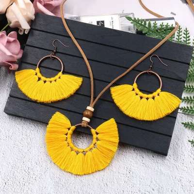 wholesale manufacturers direct retro personality fan tassel earrings necklace jewelry set